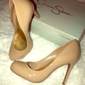 Jessica Simpson Calie pumps